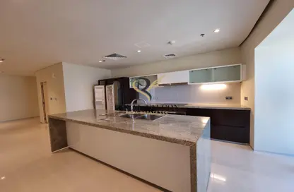 Apartment - 3 Bedrooms - 3 Bathrooms for rent in Park Place Tower - Sheikh Zayed Road - Dubai