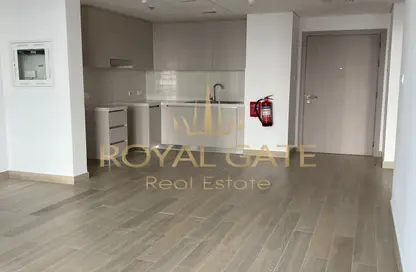 Apartment - 1 Bedroom - 1 Bathroom for rent in Waters Edge - Yas Island - Abu Dhabi