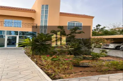 Villa - 5 Bedrooms - 3 Bathrooms for sale in Al Jazzat - Al Riqqa - Sharjah