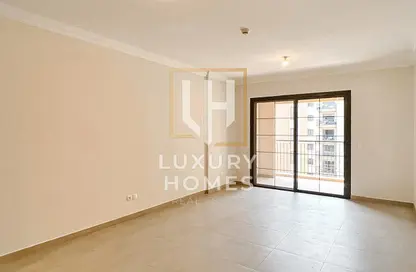 Apartment - 1 Bedroom - 2 Bathrooms for sale in Qamar 2 - Madinat Badr - Al Muhaisnah - Dubai