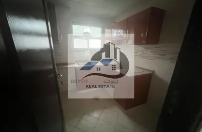 Apartment - 1 Bedroom - 2 Bathrooms for rent in Al Rashidiya Towers - Ajman Downtown - Ajman