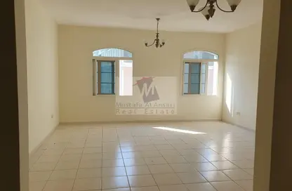 Apartment - 1 Bathroom for rent in P09 - France Cluster - International City - Dubai