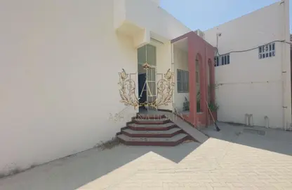 Villa - Studio - 6 Bathrooms for rent in Umm Suqeim 3 - Umm Suqeim - Dubai