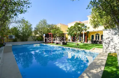 Villa - 3 Bedrooms - 4 Bathrooms for sale in Legacy - Jumeirah Park - Dubai