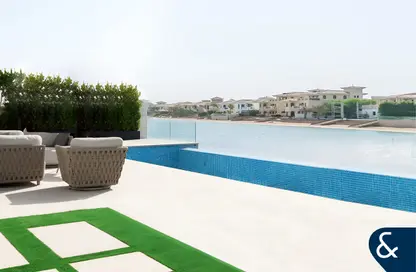 Villa - 5 Bedrooms - 6 Bathrooms for rent in Garden Homes Frond C - Garden Homes - Palm Jumeirah - Dubai