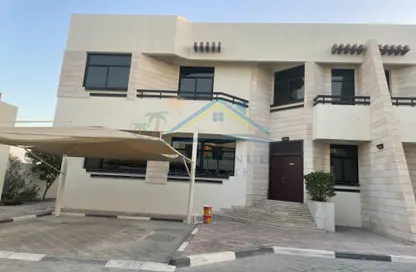 Compound - 4 Bedrooms - 5 Bathrooms for rent in Mohamed Bin Zayed City - Abu Dhabi