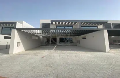 Townhouse - 4 Bedrooms - 5 Bathrooms for rent in West Village - Al Furjan - Dubai