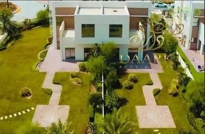 Villa - 5 Bedrooms - 7 Bathrooms for sale in Sharjah Garden City - Sharjah