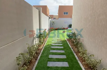 Villa - 3 Bedrooms - 4 Bathrooms for rent in Manazel Al Reef 2 - Al Samha - Abu Dhabi