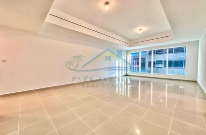 Apartment - 2 Bedrooms - 2 Bathrooms for rent in Electra Street - Abu Dhabi