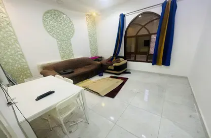 Villa - Studio - 1 Bathroom for rent in Liwa Village - Al Musalla Area - Al Karamah - Abu Dhabi