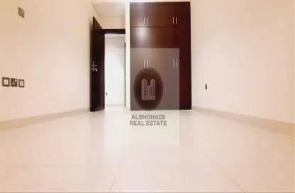 Apartment - 3 Bedrooms - 3 Bathrooms for rent in Khalidiya Street - Al Khalidiya - Abu Dhabi