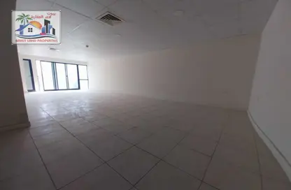 Apartment - 3 Bedrooms - 3 Bathrooms for rent in Al Mamzar Plaza - Al Taawun Street - Al Taawun - Sharjah