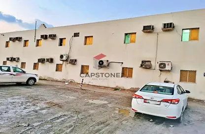 Labor Camp - Studio - 5 Bathrooms for sale in Mussafah - Abu Dhabi