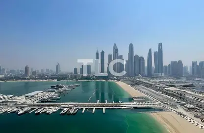 Apartment - 2 Bedrooms - 2 Bathrooms for sale in Sunrise Bay - EMAAR Beachfront - Dubai Harbour - Dubai