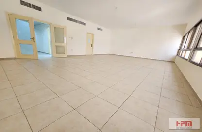 Apartment - 3 Bedrooms - 3 Bathrooms for rent in Electra Street - Abu Dhabi