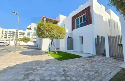 Villa - 4 Bedrooms - 6 Bathrooms for rent in Al Bateen Park - Al Khaleej Al Arabi Street - Al Bateen - Abu Dhabi