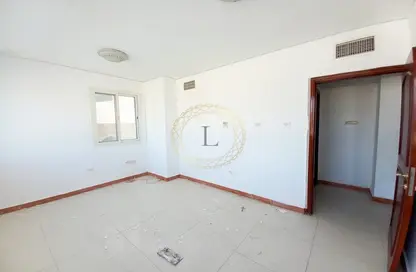 Apartment - 2 Bedrooms - 2 Bathrooms for rent in Hai Al Madheef - Central District - Al Ain