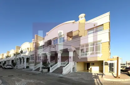 Townhouse - 4 Bedrooms - 5 Bathrooms for rent in Al Forsan Village - Khalifa City - Abu Dhabi