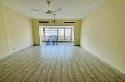 Apartment - 2 Bedrooms - 3 Bathrooms for rent in B62 Building - Deira - Dubai