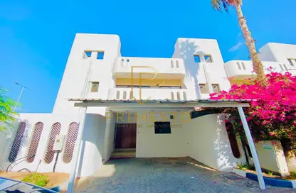 Villa - 4 Bedrooms - 5 Bathrooms for rent in Al Karamah - Abu Dhabi