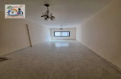 Apartment - 2 Bedrooms - 2 Bathrooms for rent in Jamal Abdul Nasser Street - Al Majaz - Sharjah