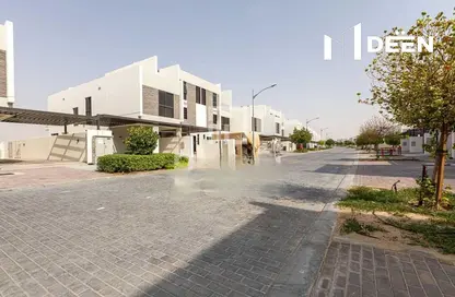 Villa - 3 Bedrooms - 4 Bathrooms for rent in Madinat Hind - Mulberry - Damac Hills 2 - Dubai