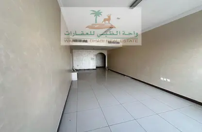 Apartment - 2 Bedrooms - 2 Bathrooms for rent in Al Mahatta Building - Al Mahatta - Al Qasimia - Sharjah