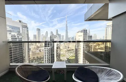 Apartment - 3 Bedrooms - 4 Bathrooms for rent in Elite Downtown Residence - Downtown Dubai - Dubai