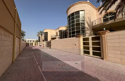 Villa - 5 Bedrooms - 6 Bathrooms for rent in Khalifa City - Abu Dhabi