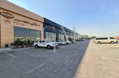 Show Room - Studio for rent in M-4 - Mussafah Industrial Area - Mussafah - Abu Dhabi