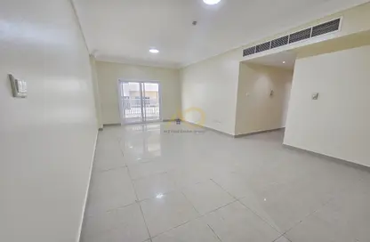 Apartment - 2 Bedrooms - 2 Bathrooms for rent in Al Nahda Residential Complex - Al Nahda - Sharjah