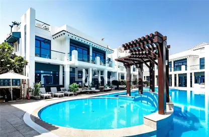 Townhouse - 4 Bedrooms - 5 Bathrooms for sale in Palma Residences - Palm Jumeirah - Dubai