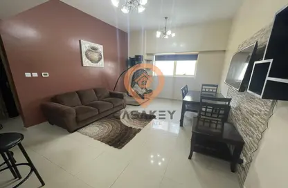 Apartment - 1 Bedroom - 2 Bathrooms for rent in Dana Tower - Jumeirah Village Circle - Dubai