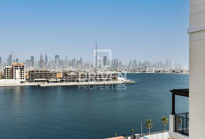 Apartment - 4 Bedrooms - 5 Bathrooms for sale in Le Pont - La Mer - Jumeirah - Dubai