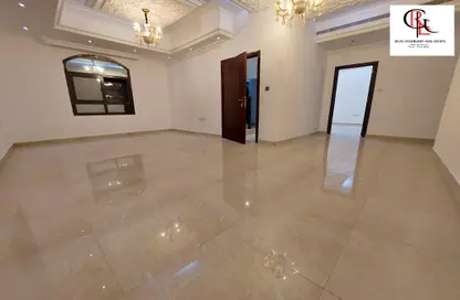 Apartment - 3 Bedrooms - 4 Bathrooms for rent in Shakhbout City - Abu Dhabi