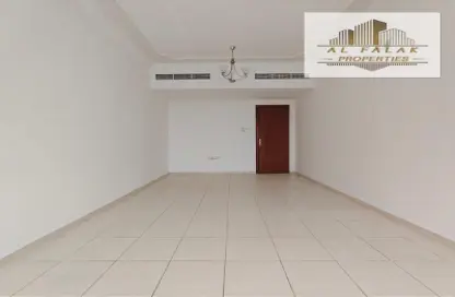 Apartment - 2 Bedrooms - 3 Bathrooms for rent in New Al Taawun Road - Al Taawun - Sharjah