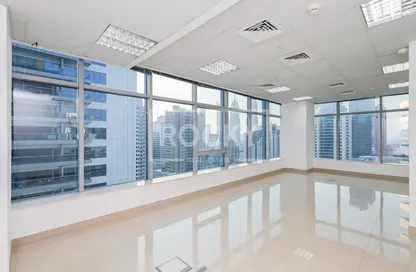 Office Space - Studio for rent in Grosvenor Business Tower - Barsha Heights (Tecom) - Dubai