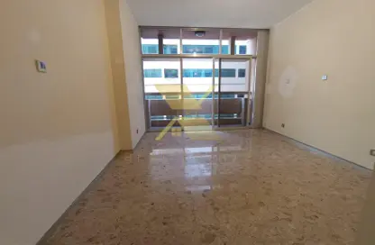 Apartment - 3 Bedrooms - 3 Bathrooms for rent in ZADCO Complex - Al Khalidiya - Abu Dhabi