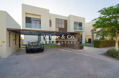 Villa - 5 Bedrooms - 7 Bathrooms for sale in Picadilly Green - DAMAC Hills - Dubai