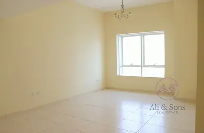 Apartment - 3 Bedrooms - 4 Bathrooms for rent in Al Istiqlal Street - Al Khalidiya - Abu Dhabi