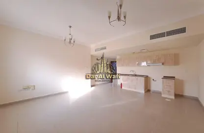 Apartment - Studio - 1 Bathroom for rent in Al Hafeet Tower 8 - Al Nahda - Sharjah