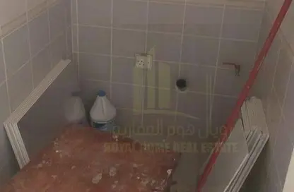 Apartment - 2 Bedrooms - 3 Bathrooms for rent in Al Jurf 2 - Al Jurf - Ajman Downtown - Ajman