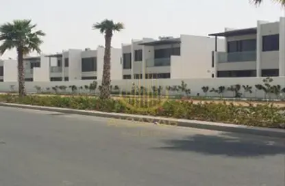 Townhouse - 5 Bedrooms - 4 Bathrooms for sale in Trixis - The Roots DAMAC Hills 2 - Damac Hills 2 - Dubai