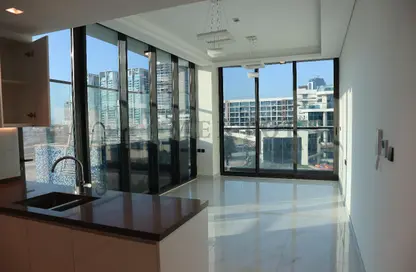 Apartment - 2 Bedrooms - 3 Bathrooms for rent in Samana Park Views - Arjan - Dubai