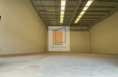 Warehouse - Studio for rent in KIZAD - Al Samha - Abu Dhabi