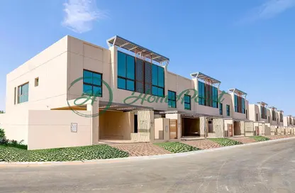 Townhouse - 4 Bedrooms - 5 Bathrooms for sale in Grand Views - Meydan Gated Community - Meydan - Dubai