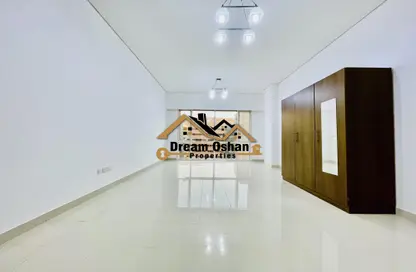 Apartment - 1 Bathroom for rent in Nova Tower - Dubai Silicon Oasis - Dubai