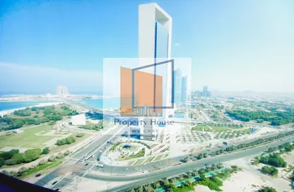 Apartment - 2 Bedrooms - 3 Bathrooms for rent in Etihad Tower 4 - Etihad Towers - Corniche Road - Abu Dhabi