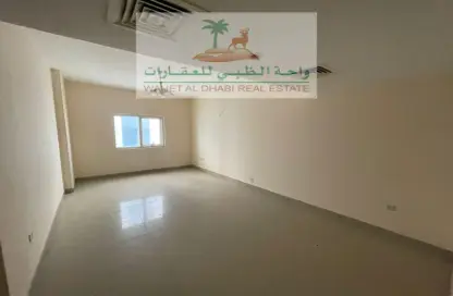 Apartment - 2 Bedrooms - 2 Bathrooms for rent in Bukhatir Tower - Al Majaz 3 - Al Majaz - Sharjah